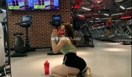 国产99爱,钢铁雄狮，铸就国防新篇章